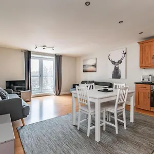  Apartment Amazing - Cables Wynd Near The Shore - Free Parking